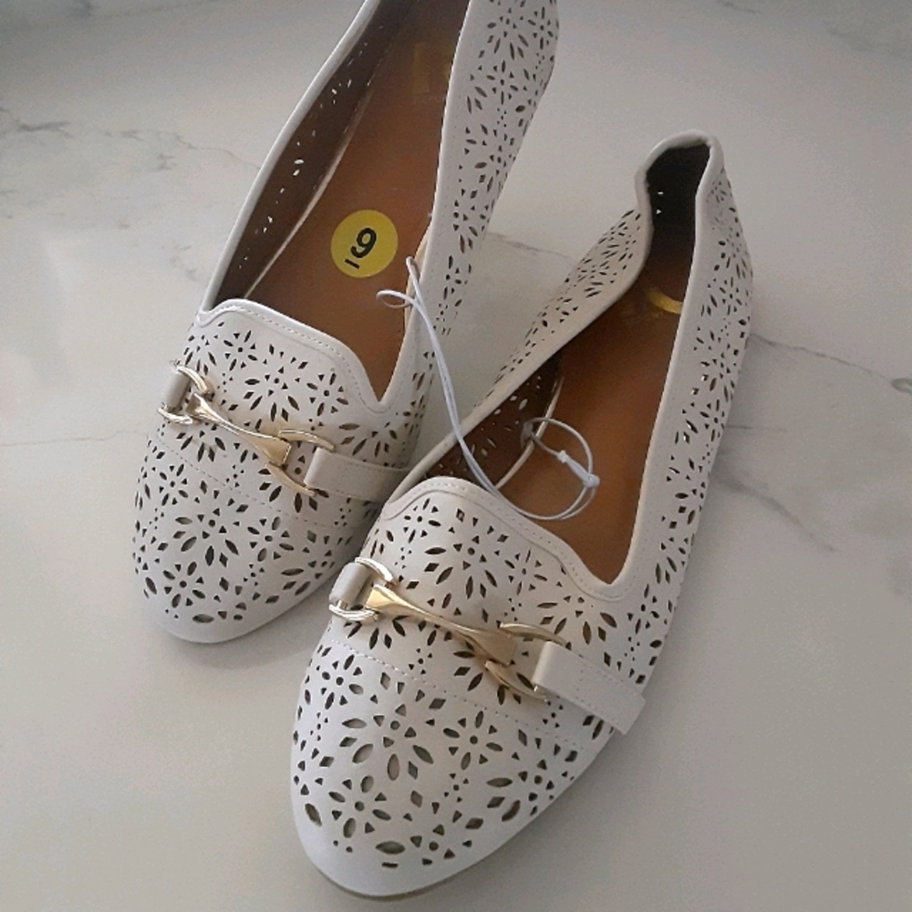 🆕️ Rockport White Leather Slip-On Flats Shoes